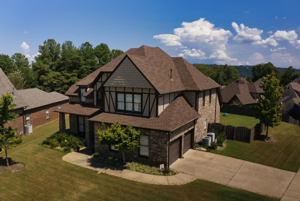 FF2585DB-5FA0-47A1-8019-300D6D44B707