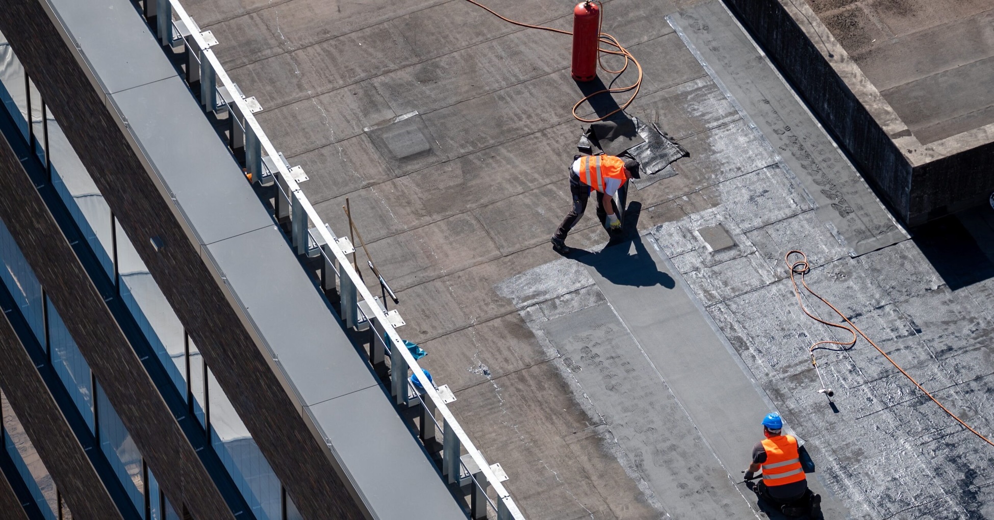 Commercial-Roofing-2-scaled-2